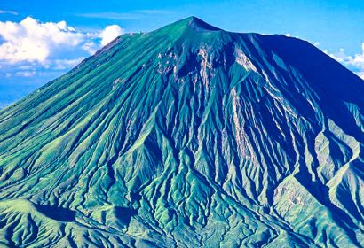 Mt Olondonyo lengai in Tanzania